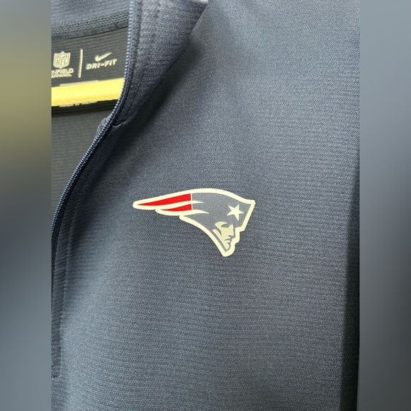 Men’s Large Nike Patriots Pullover Jacket, Sideline Coach Jacket - Picture 3 of 10